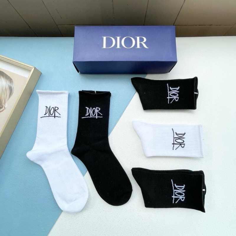 DIOR